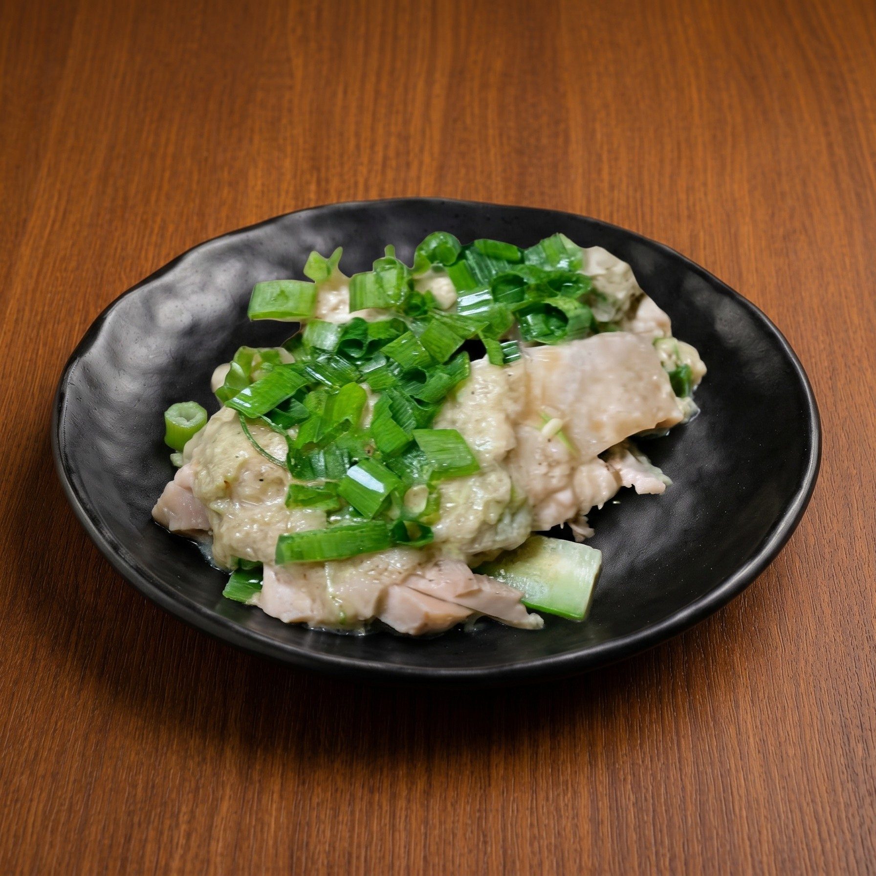 Steamed Chicken with Onion Ginger Dipping / 葱油鸡.